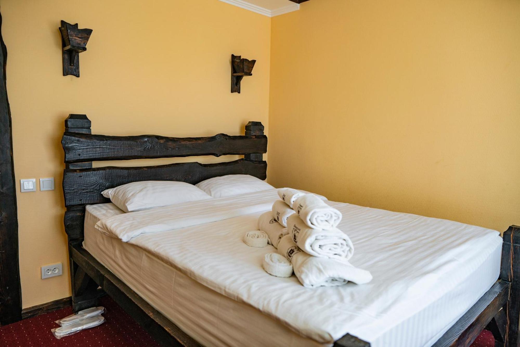 Dniprovskiy Dvir Stari Kodaky Habitación foto